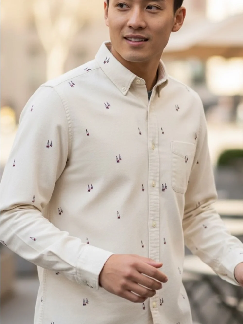 J. Crew White Button-Down Shirt with Navy and Red Sailboat Embroidery Size Larg